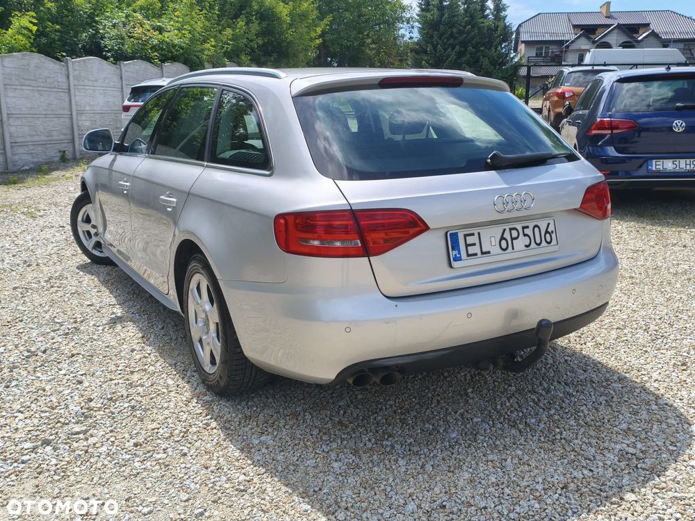 Audi A4 Avant - 8