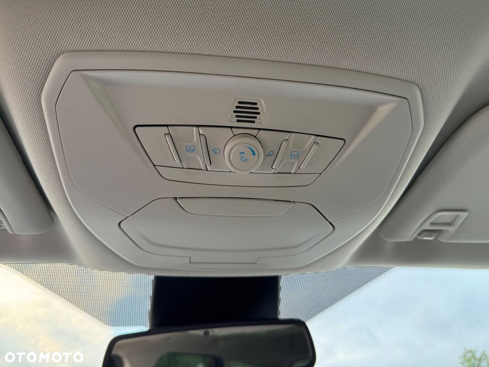 Ford Kuga 2.0 TDCi 4WD Titanium Plus - 24