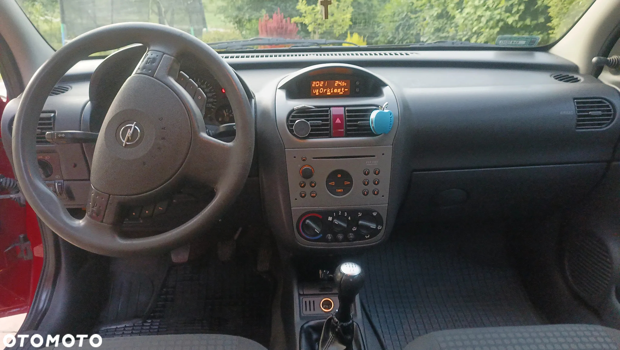 Opel Corsa 1.2 16V Essentia - 5