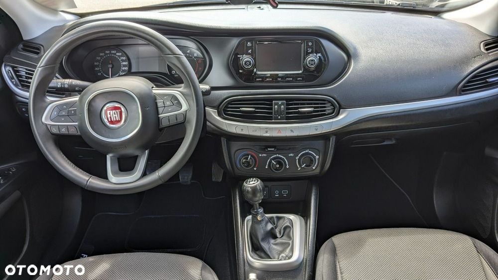 Fiat Tipo 1.4 16V Easy - 22