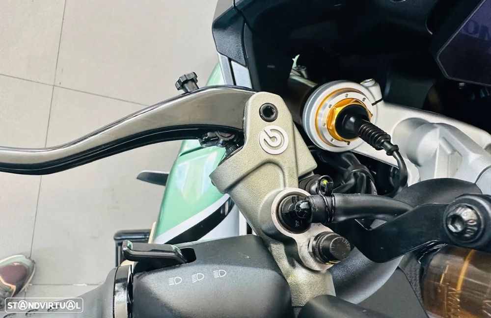 Moto Guzzi V100 MANDELLO S - 3
