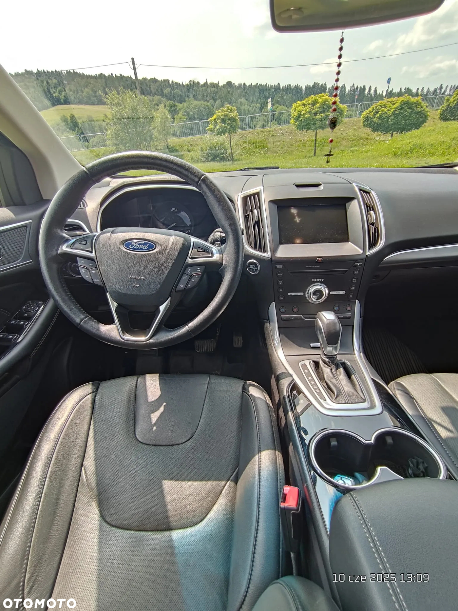 Ford Edge - 18