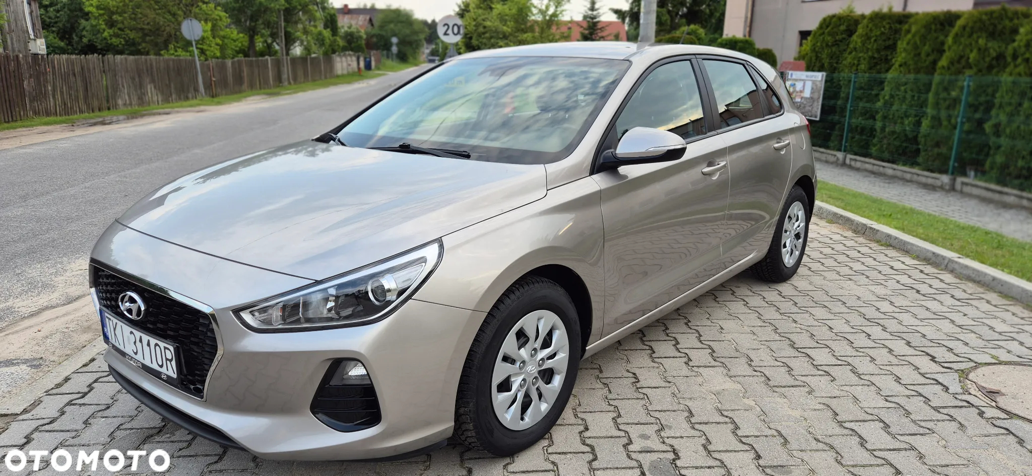 Hyundai i30 1.4 Base - 6