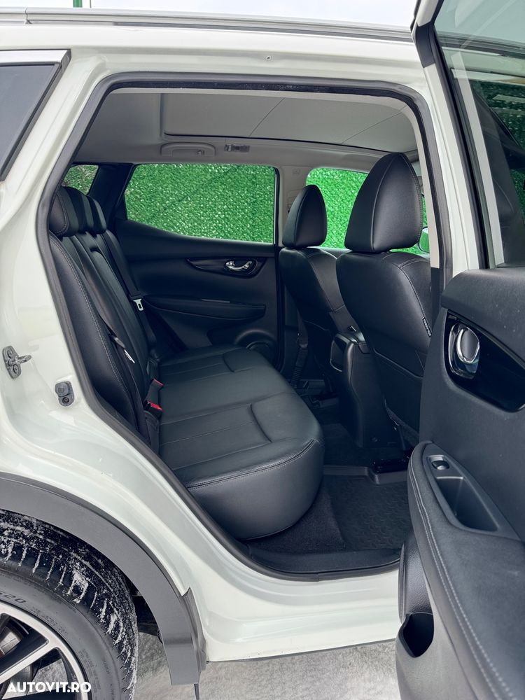 Nissan Qashqai 1.6 DCI Start/Stop Tekna - 12