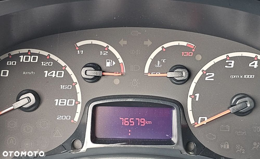 Ford KA 1.2 Start-Stopp-System Champions Edition - 32
