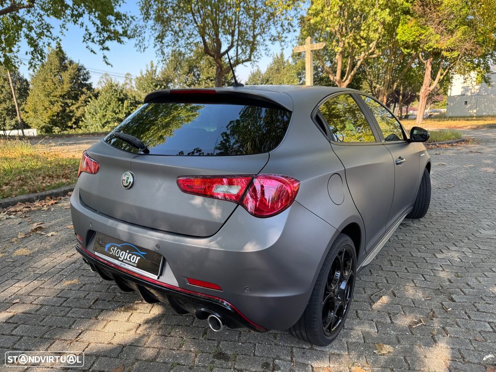 Alfa Romeo Giulietta 1.6 JTDM 16V TCT Lusso Ti - 16
