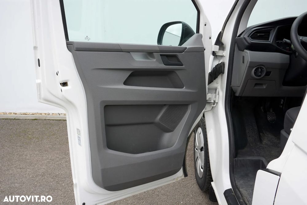 Volkswagen Transporter - 23