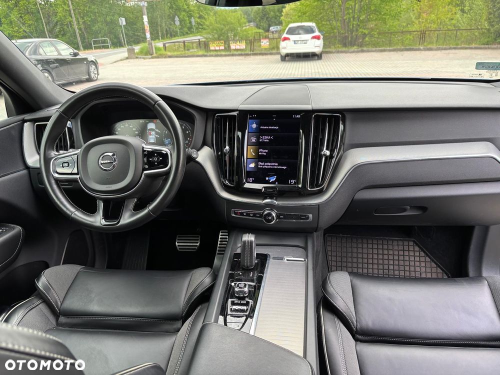 Volvo XC 60 B4 B Momentum Pro - 6