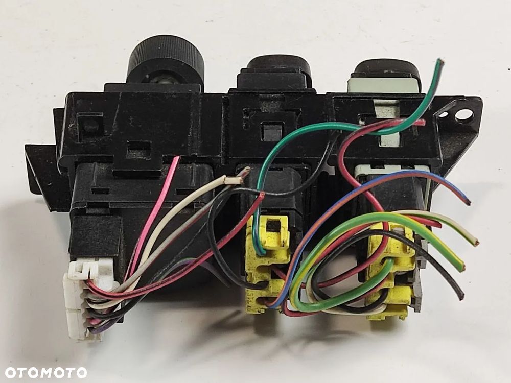 FORD EXPLORER 95-01r Przełącznik - 2