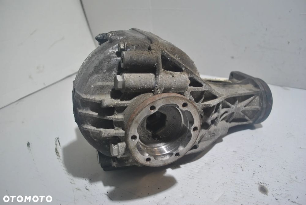 MOST DYFERENCJAŁ TYŁ AUDI A5 8T 3R19 - 1