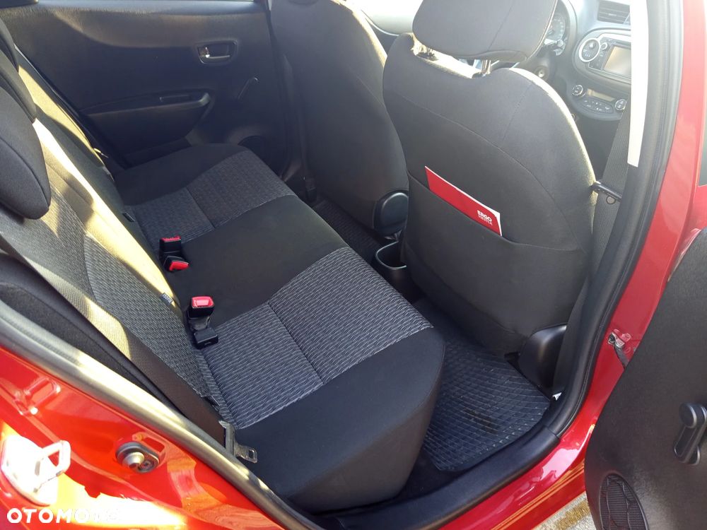 Toyota Yaris 1.33 Premium - 9