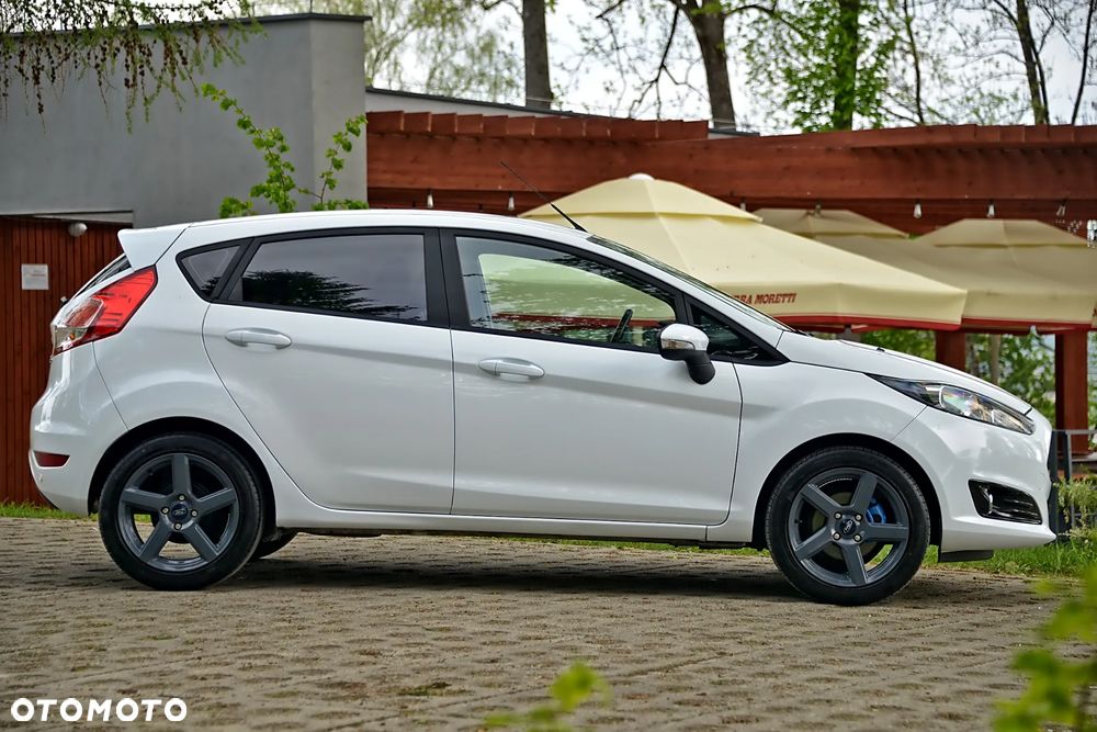 Ford Fiesta 1.25 Titanium EU5 - 23