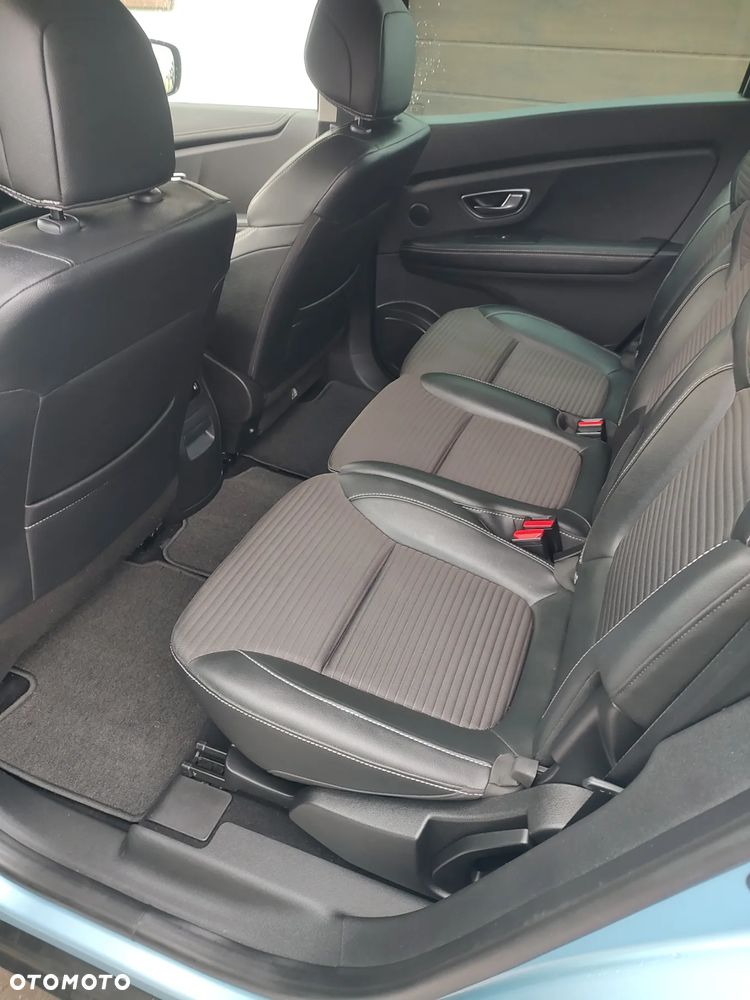 Renault Grand Scenic BLUE dCi 120 BOSE EDITION - 25