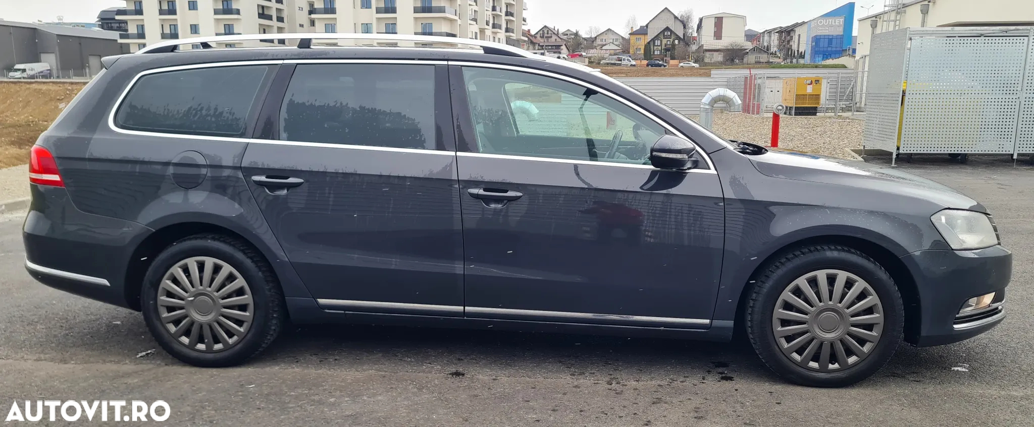 Volkswagen Passat Variant 2.0 TDI 4Motion DSG BlueMotion Tech Comfortline - 3