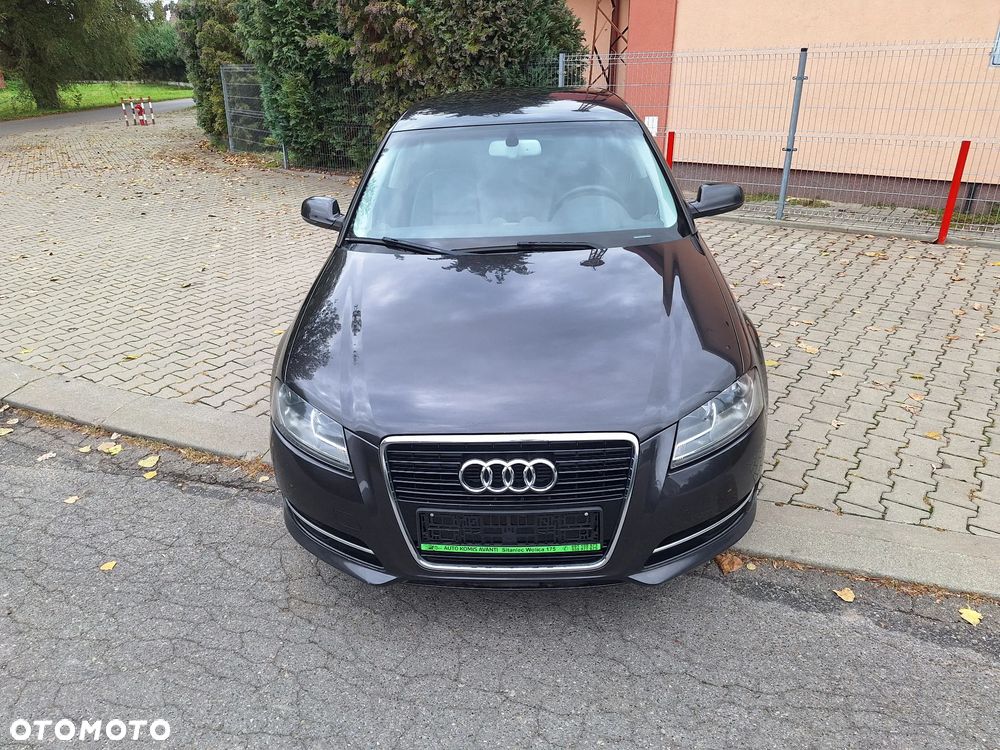 Audi A3 Sportback - 13