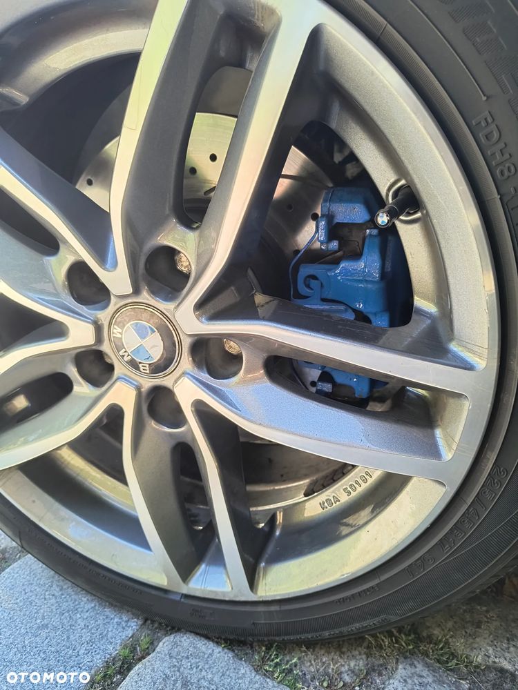 BMW Seria 3 325i - 13