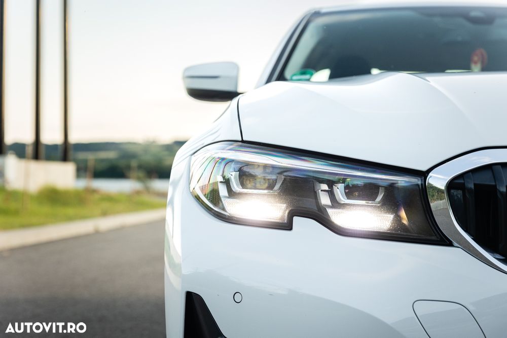 BMW Seria 3 318i AT - 3