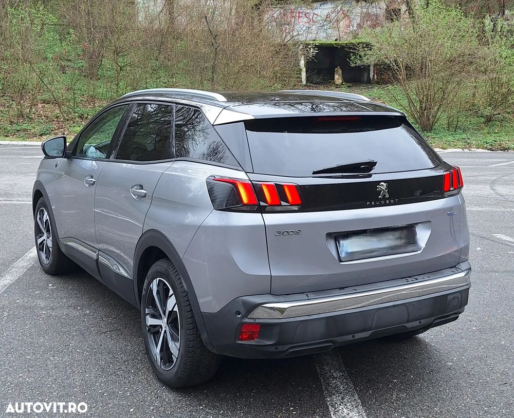 Peugeot 3008 1.2 PureTech Turbo S&S Allure - 3