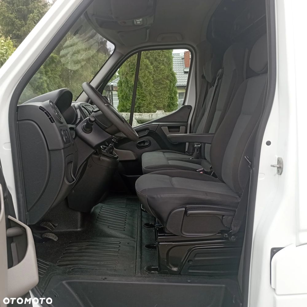 Renault Master - 10