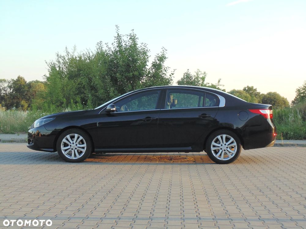 Renault Latitude 2.0 dCi Initiale - 5