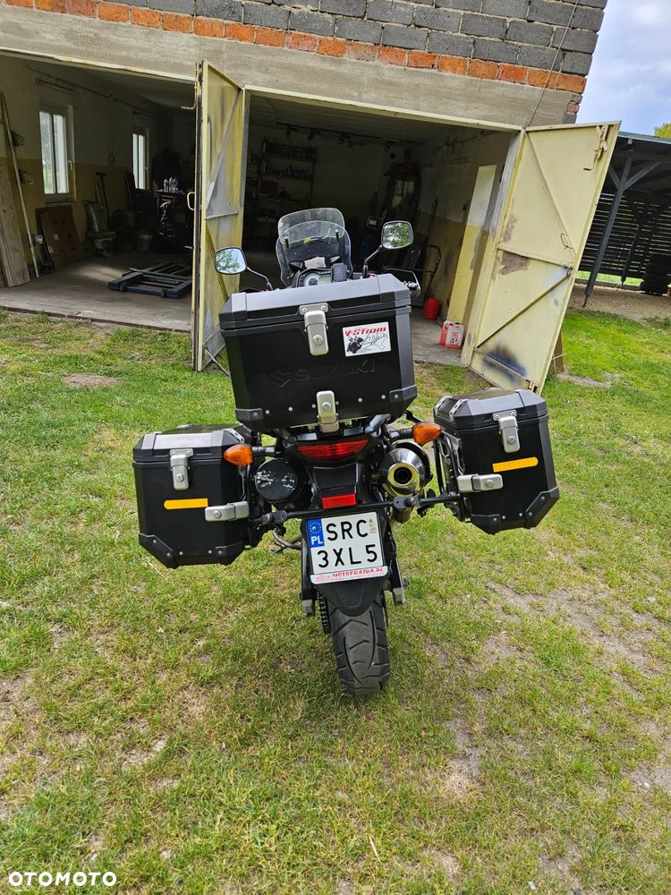 Suzuki V-STROM - 13