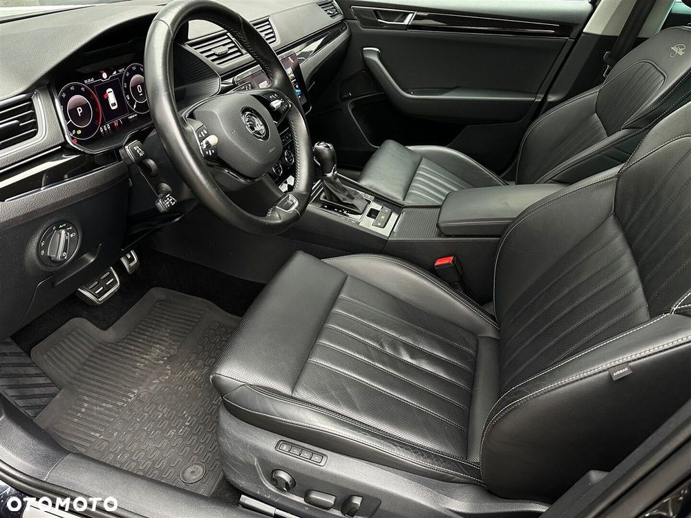 Skoda Superb 2.0 TDI SCR L&K DSG - 9