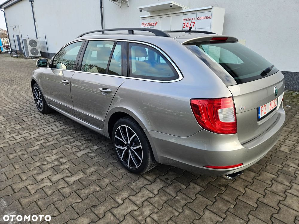 Skoda Superb 1.8 TSI Active - 19