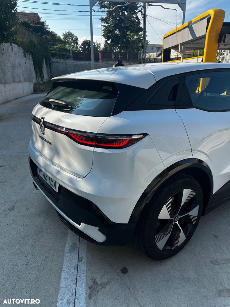 Renault Megane EV40 standard charge equilibre - 9