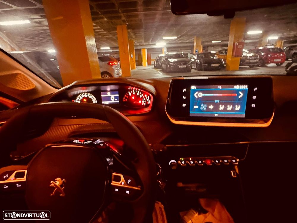 Peugeot 208 1.2 PureTech Active Pack - 3