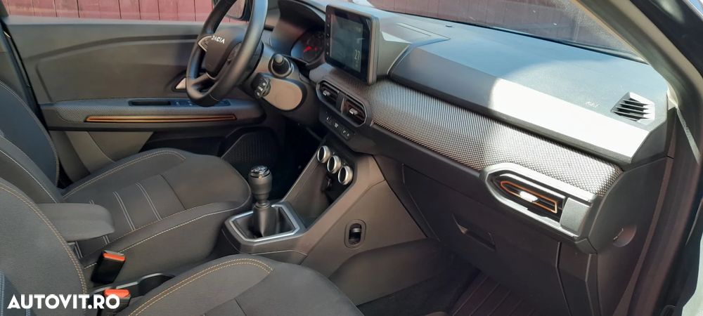 Dacia Sandero Stepway TCe 90 MT6 Extreme - 8