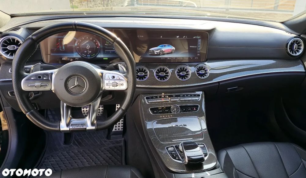 Mercedes-Benz CLS - 24