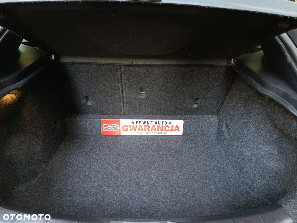 Volvo V40 D2 Drive-E Kinetic - 31