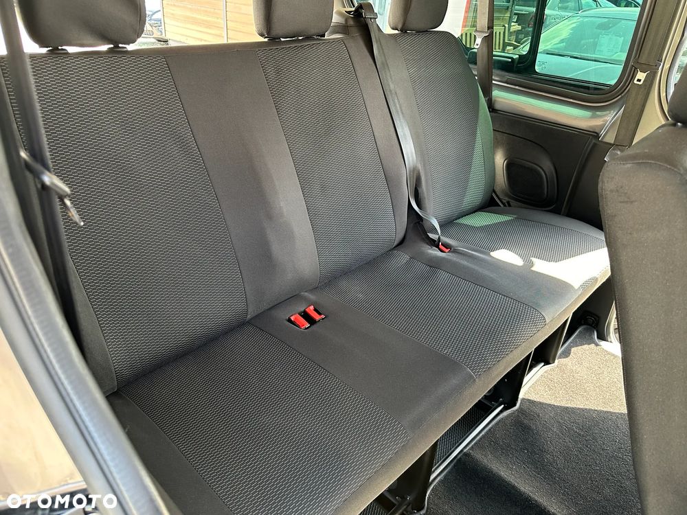 Renault Trafic - 27