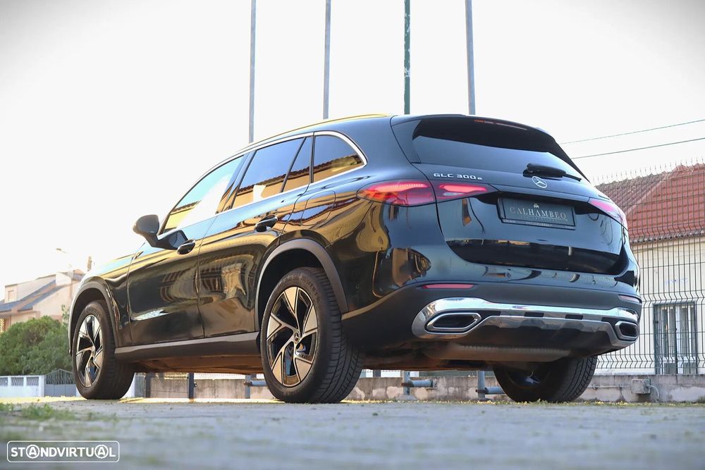 Mercedes-Benz GLC 300 e 4Matic 9G-TRONIC Avantgarde Advanced - 13