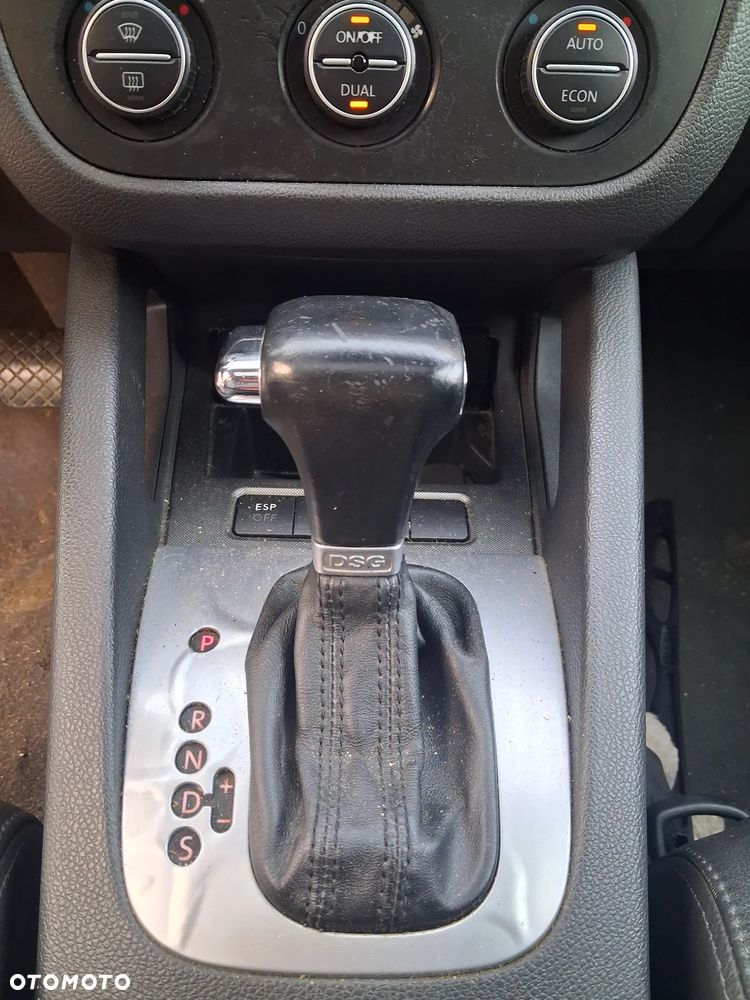 Volkswagen Golf 2.0 TDI Sportline DSG - 15