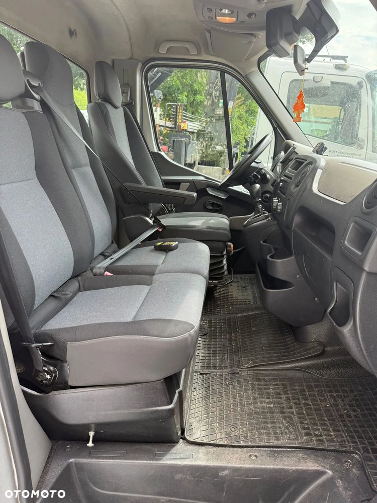 Nissan Nv400 - 2