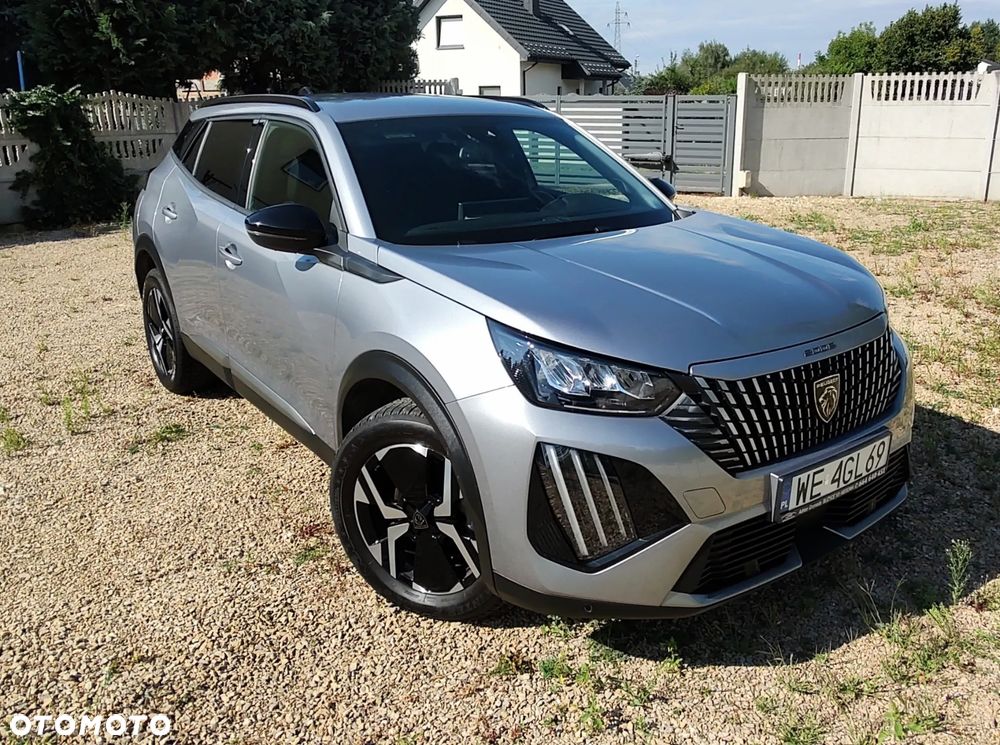 Peugeot 2008 PureTech 100 Allure S&S BVM6 - 4