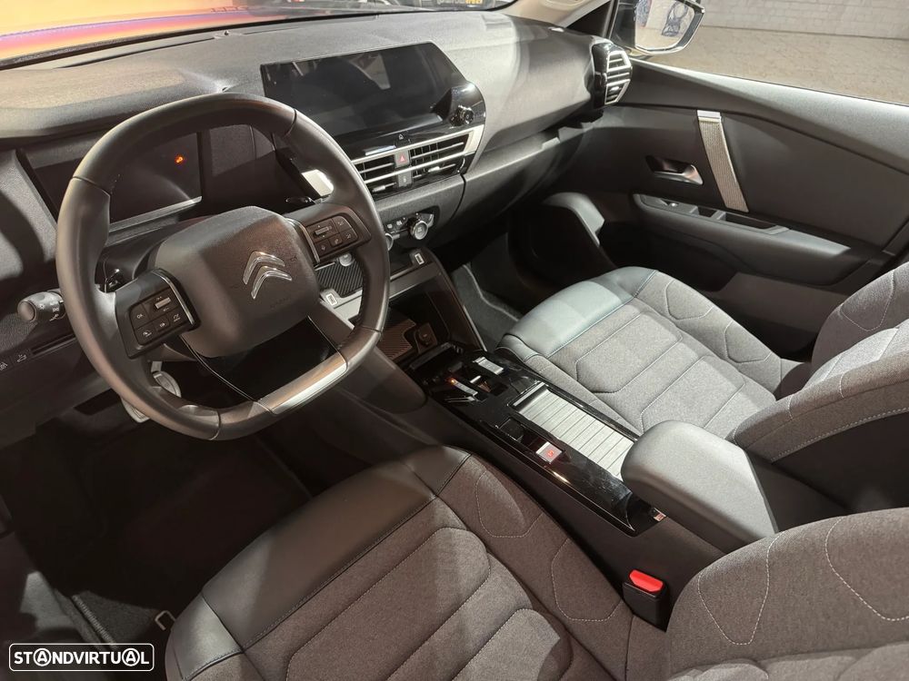 Citroën C4 X 1.2 PureTech Plus EAT8 - 12