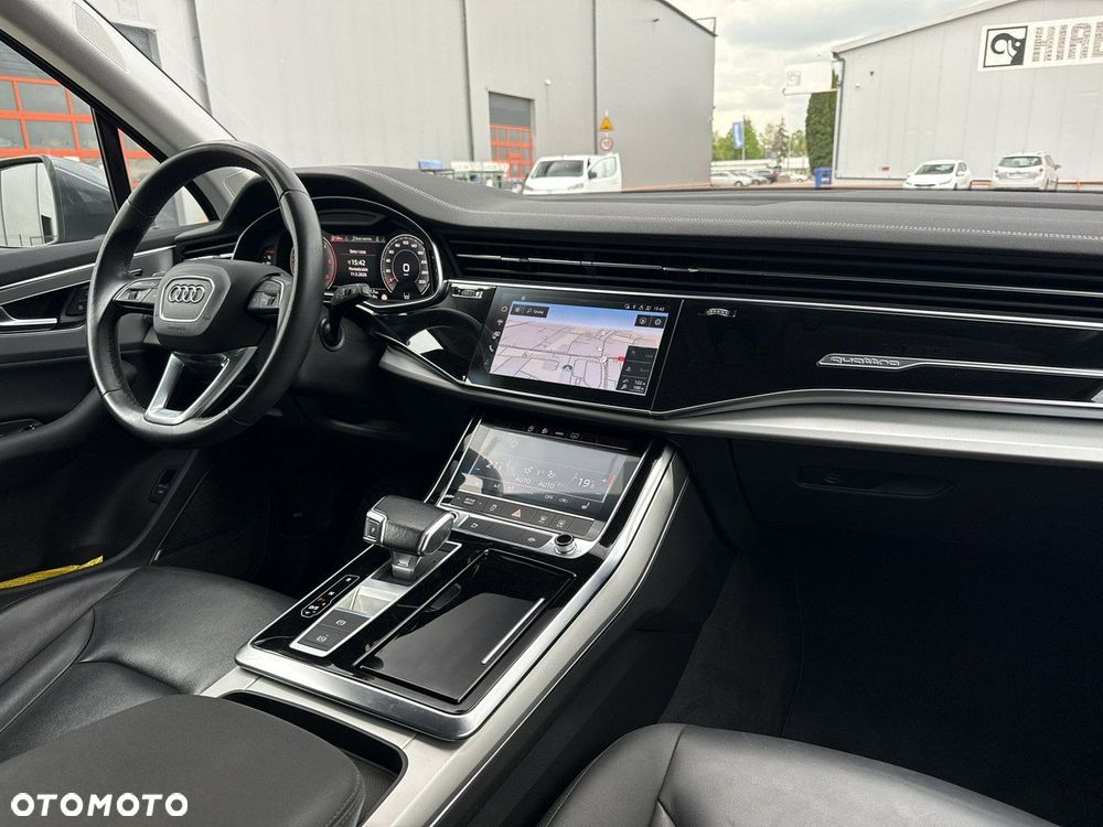 Audi Q7 - 21