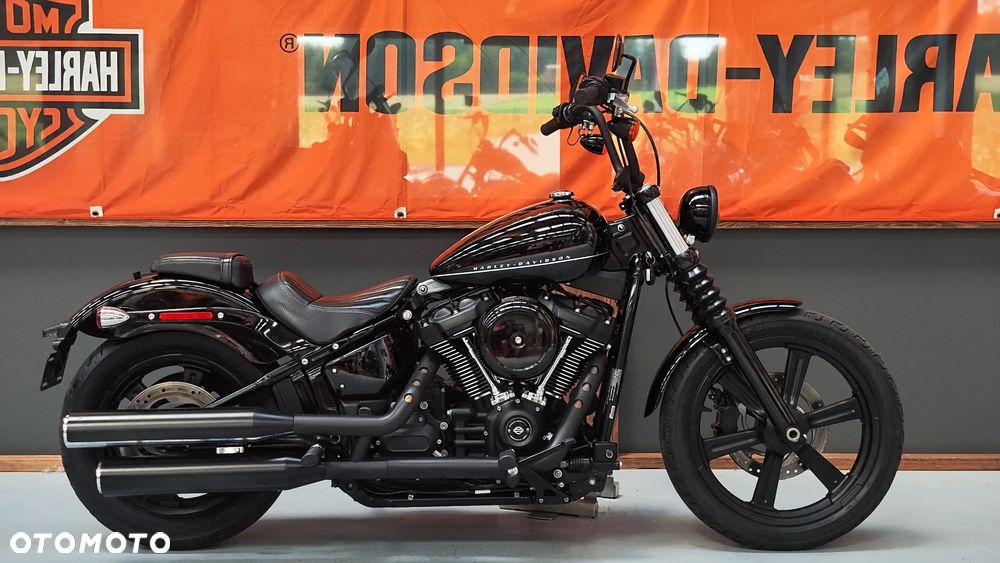 Harley-Davidson Softail Street Bob