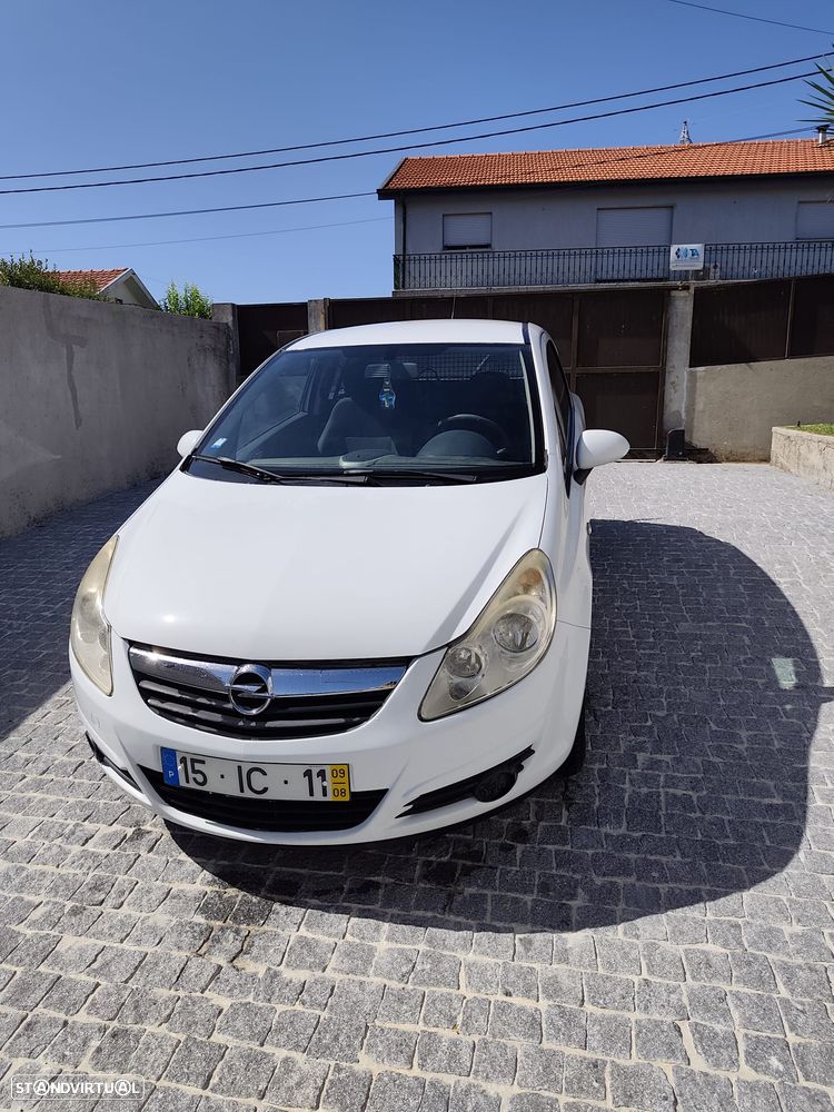 Opel Corsa 1.3 CDTI Enjoy EcoFLEX - 2