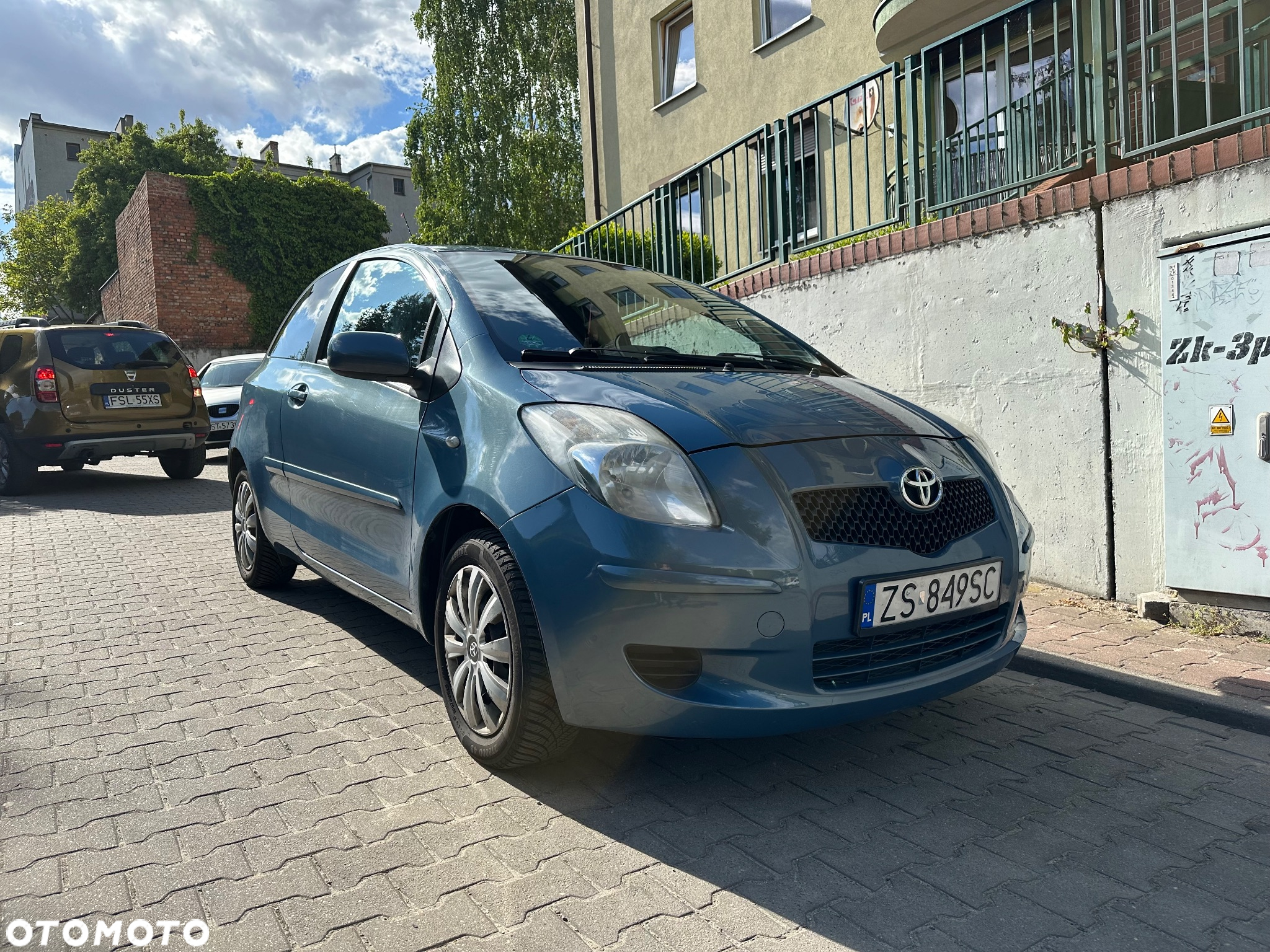 Toyota Yaris 1.3 - 2