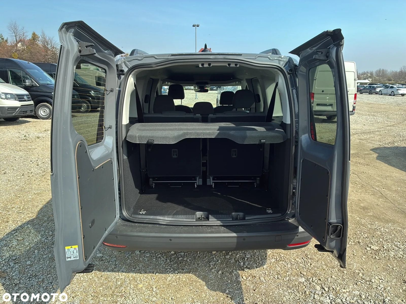 Volkswagen Caddy Maxi 1.5 TSI DSG - 11