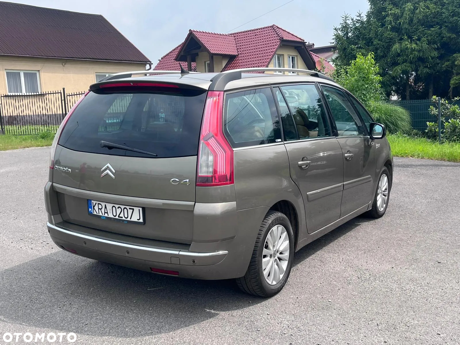 Citroën C4 Picasso 2.0 HDi Equilibre Navi Exclusive - 2