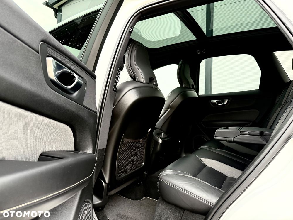 Volvo XC 60 B4 D Geartronic RDesign - 26
