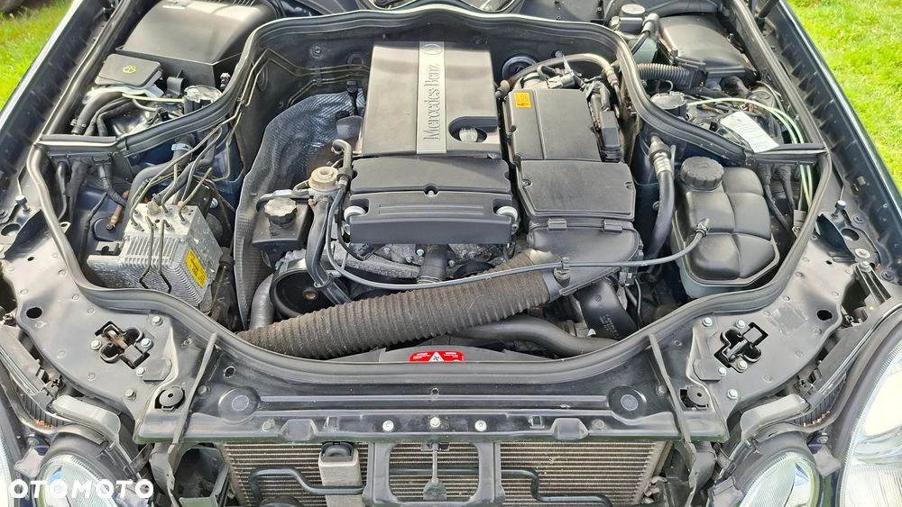 Mercedes-Benz Klasa E 200 Kompressor Automatik Classic - 17