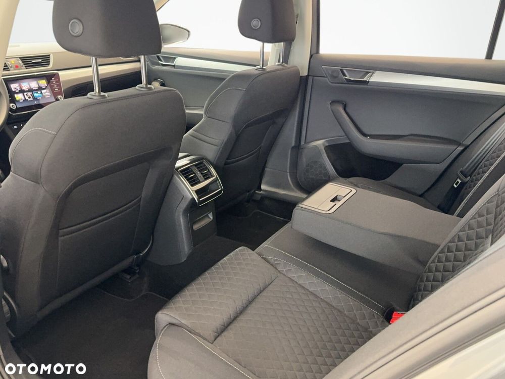 Skoda Superb 1.5 TSI Ambition DSG - 15