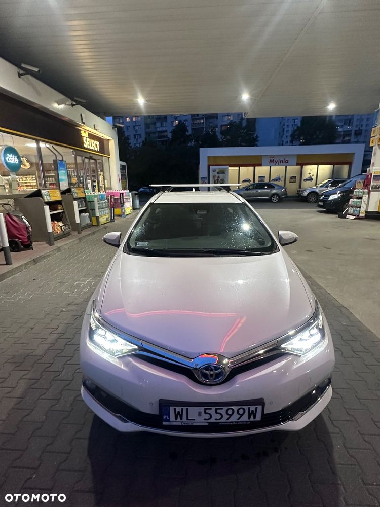Toyota Auris 1.8 HSD Prestige NAVI - 6