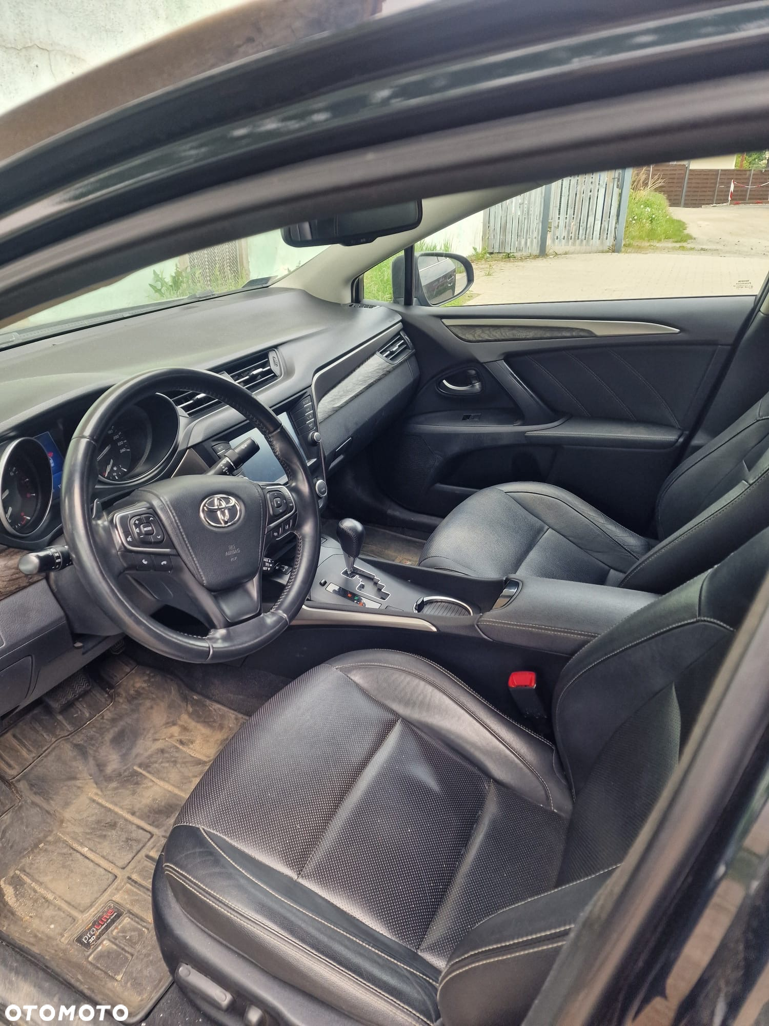 Toyota Avensis 2.0 Prestige MS - 11