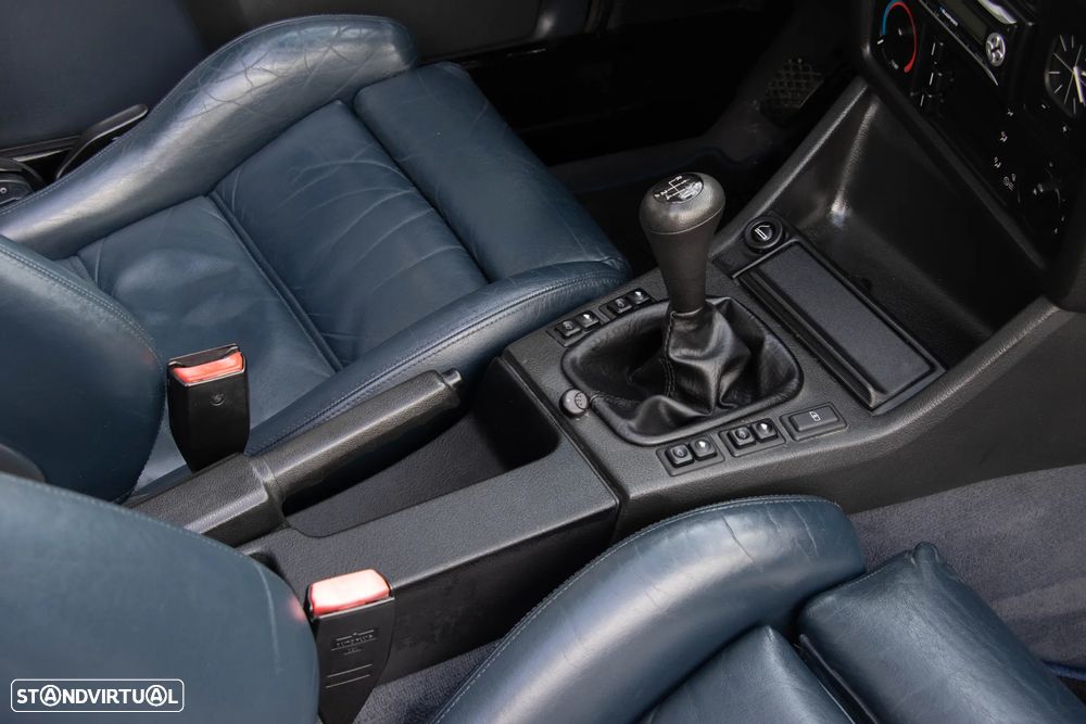 BMW 320 i Cabriolet - 42